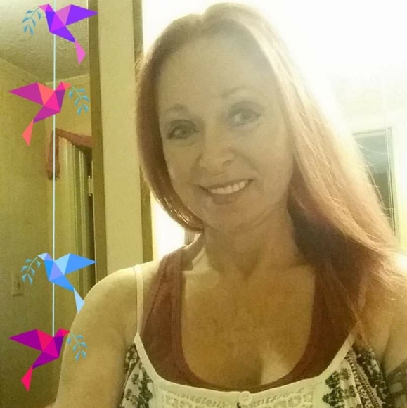 Meet your Posher, Cherie - Picture 3 of 3